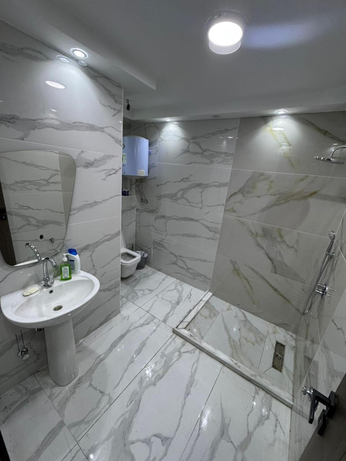 Apartment 3br Modern Convenience Luxury Serviced Dokki *